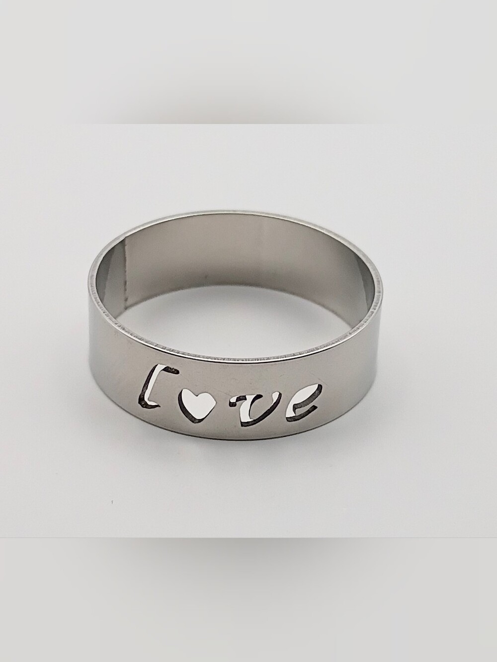 Love Cutout Silver Stainless Steel Band Ring US Size 12 - Picture 2 of 4